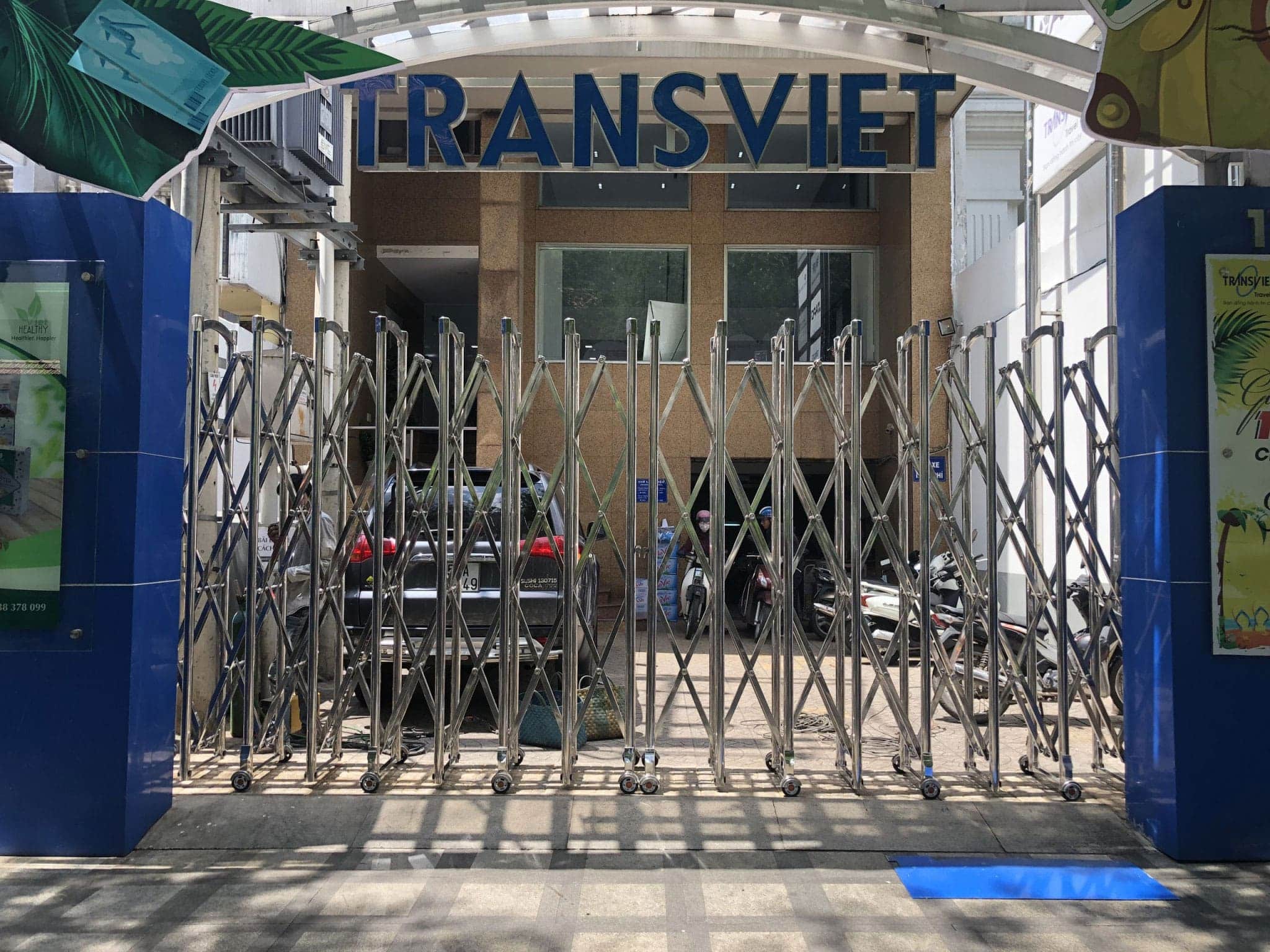 Cổng công ty Du lịch TranSViet